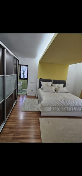 Prelungirea Ghencea, scoala Pro Ingenio duplex de lux complet de inchiriat.