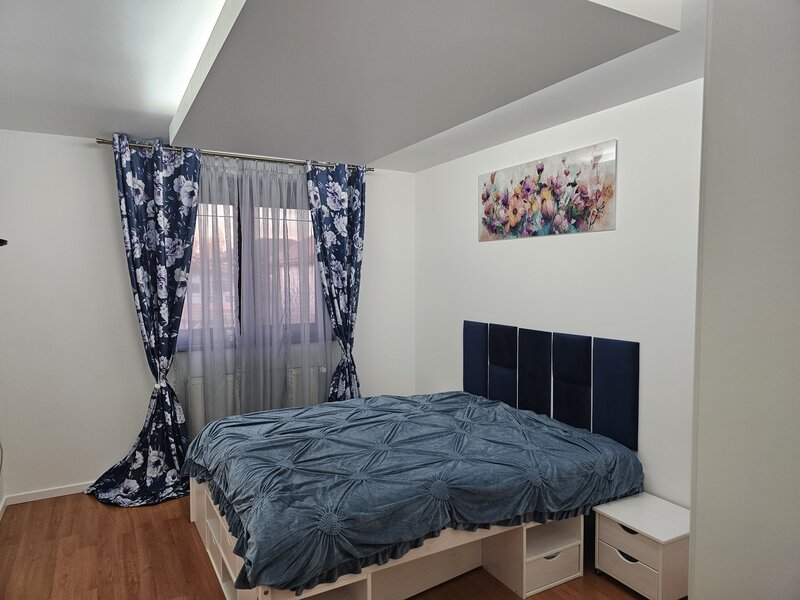 Prelungirea Ghencea, scoala Pro Ingenio duplex de lux complet de inchiriat.