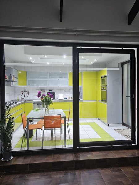 Prelungirea Ghencea, scoala Pro Ingenio duplex de lux complet de inchiriat.